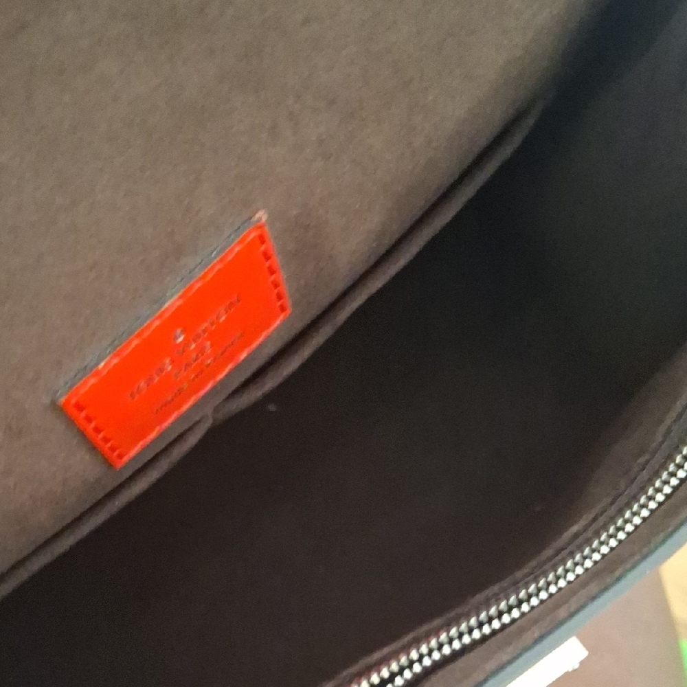 Louis Vuitton Cluny Red Satchel Bag - Picture 9 of 14